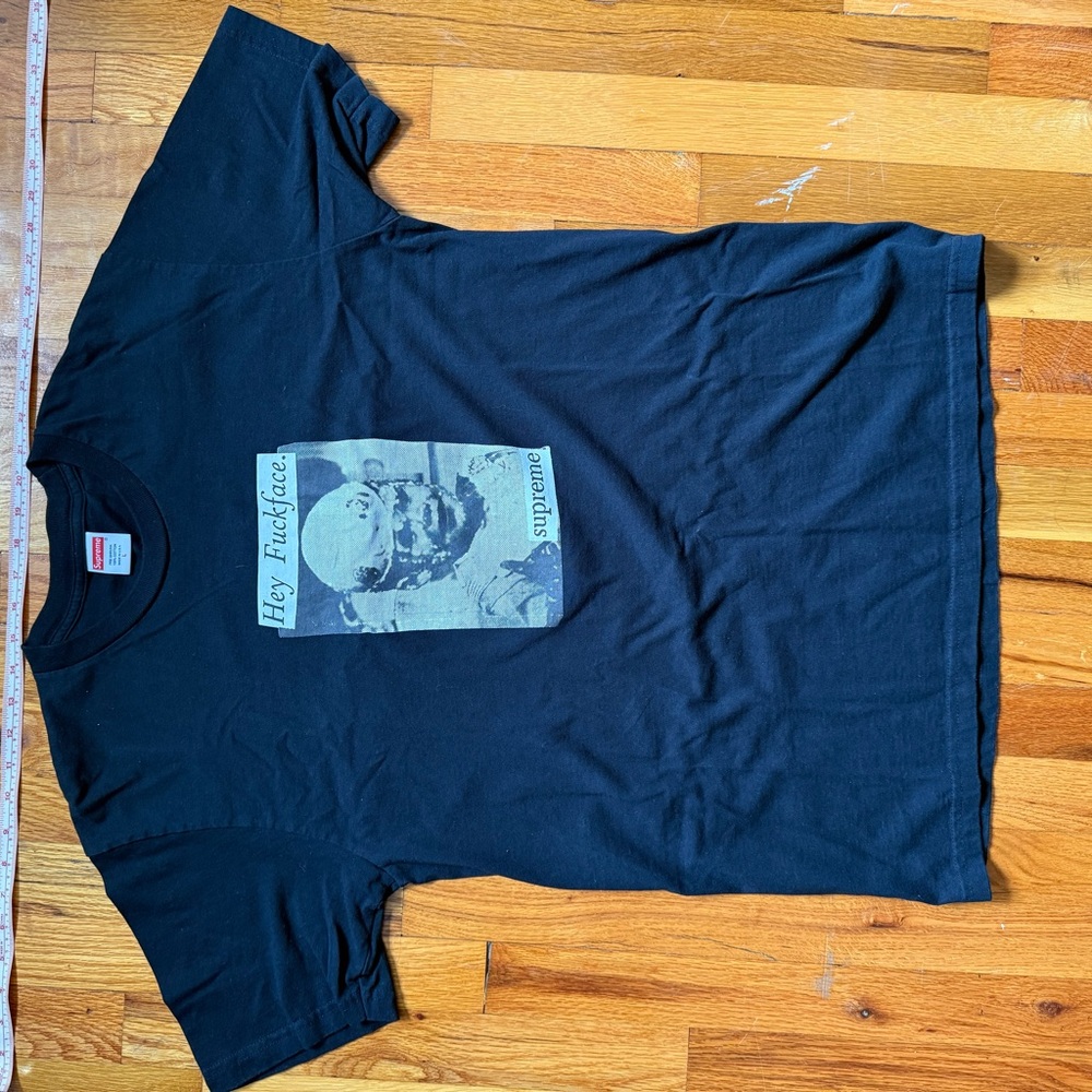 Supreme Black Short Sleeve Tee with Artistic Graphic